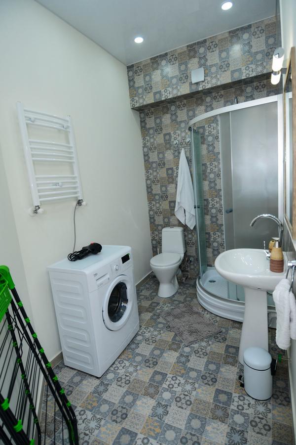 B-Lax Apartment Tbiliszi Kültér fotó